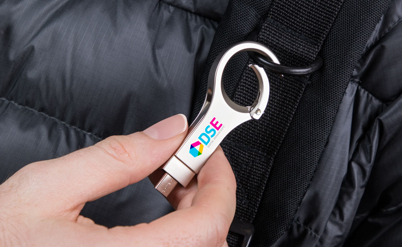 アクティブ - 名入れ USB-C gallery thumbnail