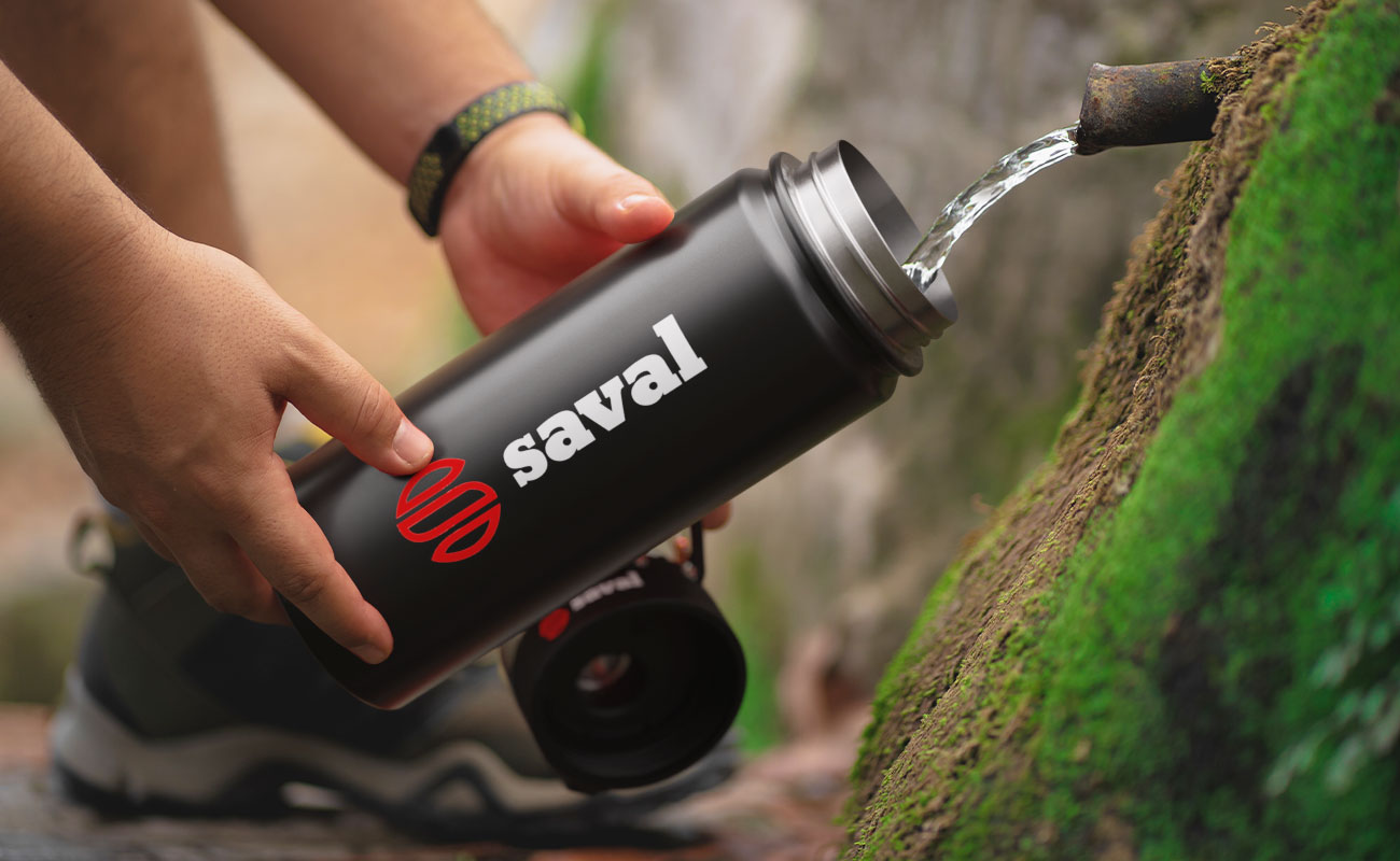 アクアロックメタル - ロゴ入りメタリック・ウォーターボトル gallery thumbnail