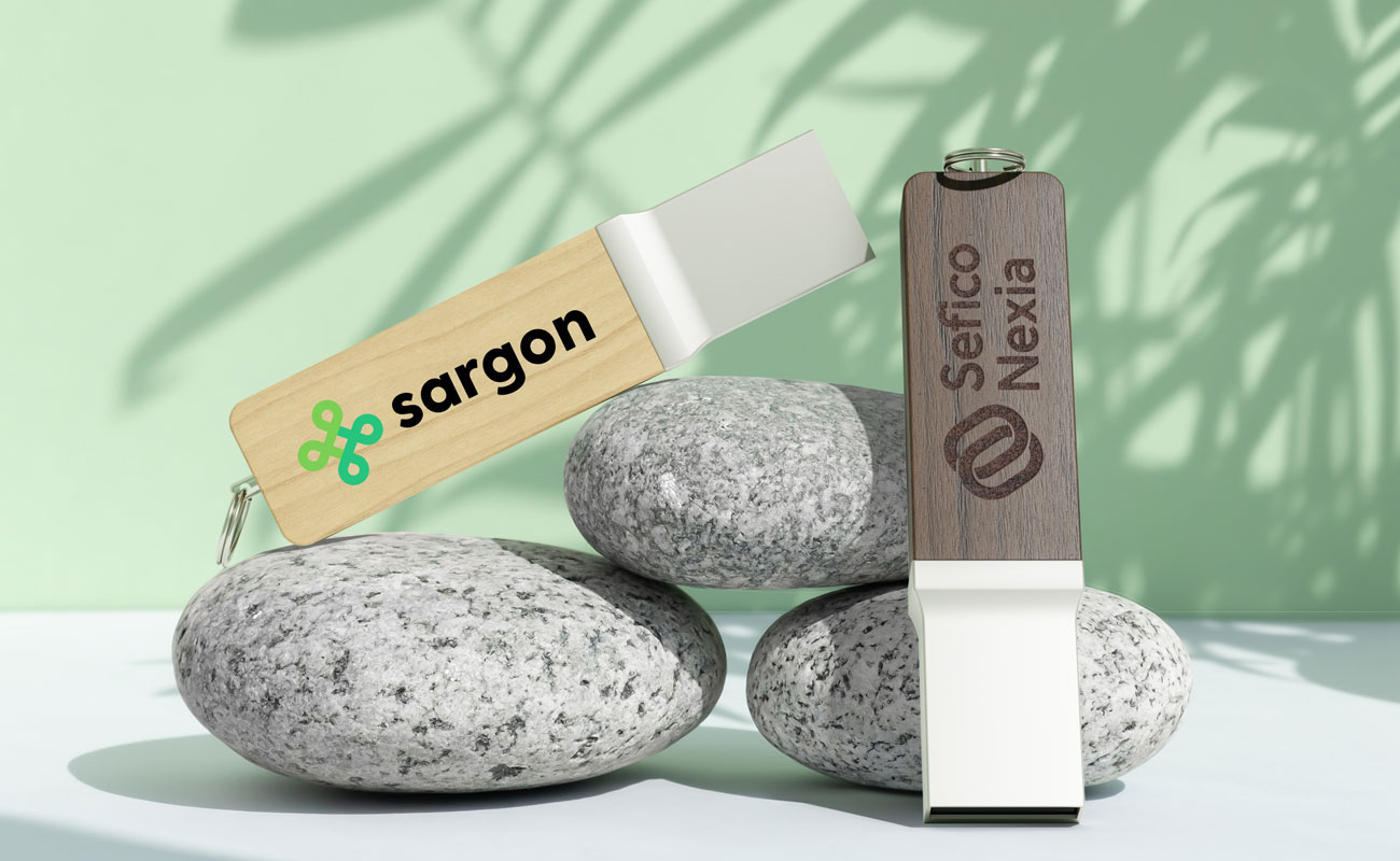 カーヴ - USB 木製 gallery thumbnail