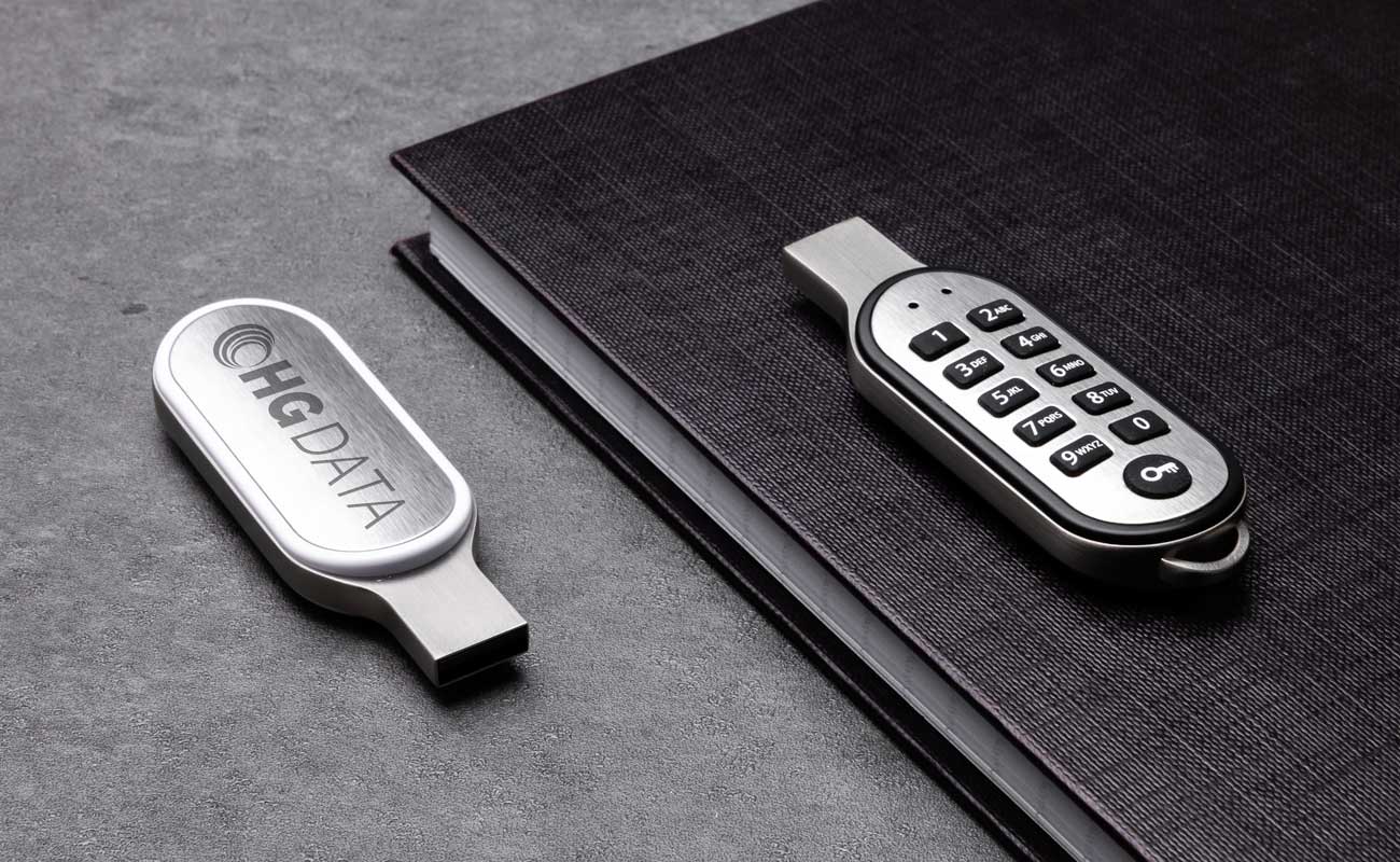 コード - 暗証番号とロゴ付きUSB gallery thumbnail
