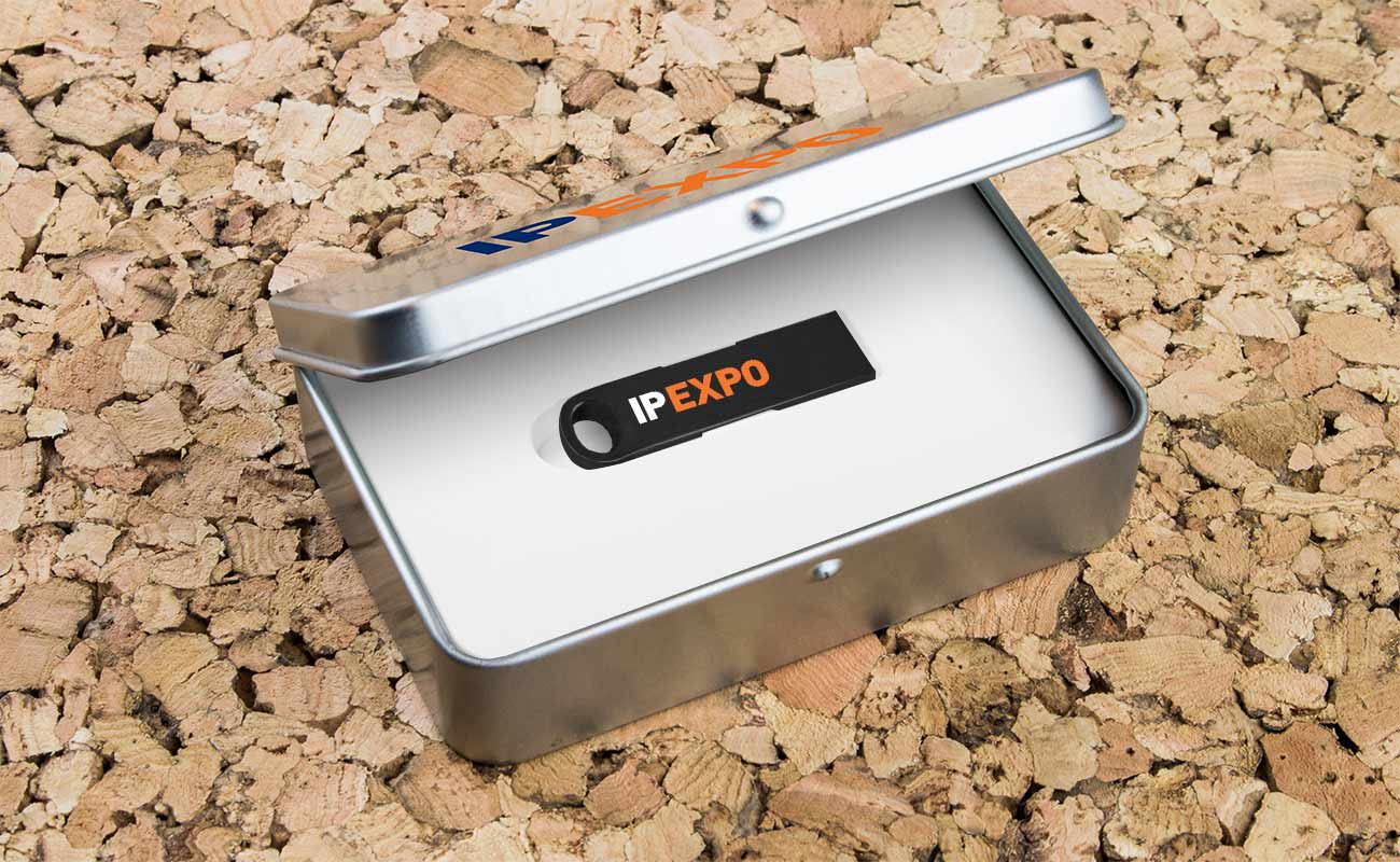 フォーカス - オリジナル USB gallery thumbnail